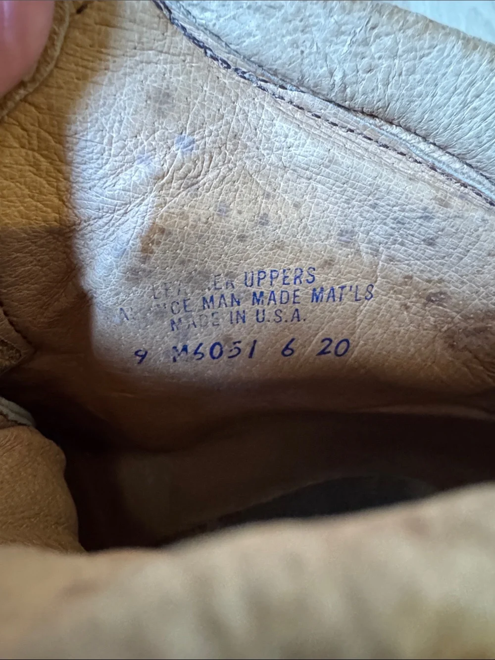 Dunham Vintage 80’s Hiking Boots size 9
